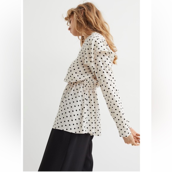 H&M MAMA Flounce Trim Nursing Blouse - Picture 3 of 8